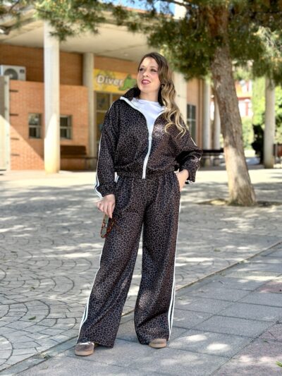 Conjunto deportivo print