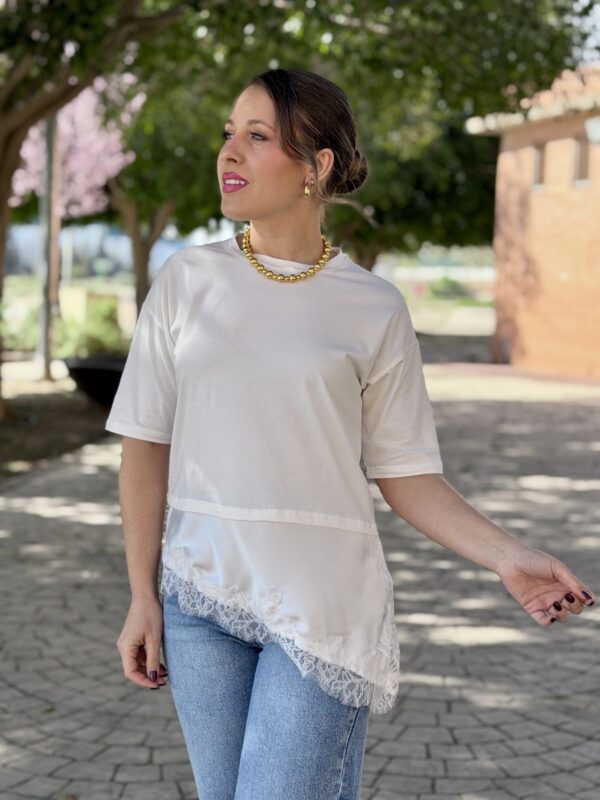 Camiseta encaje blanca