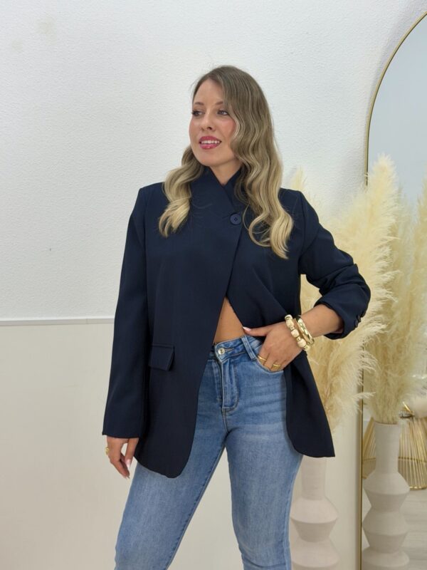 Blazer cruzada azul marino