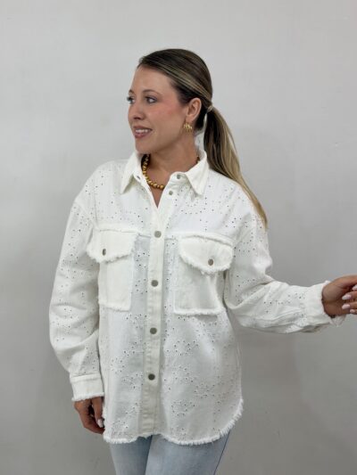 Chaqueta denim calados