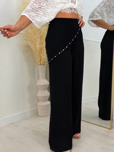 Pantalón stradivari negro