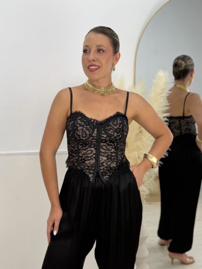 Corset Noir Elegance