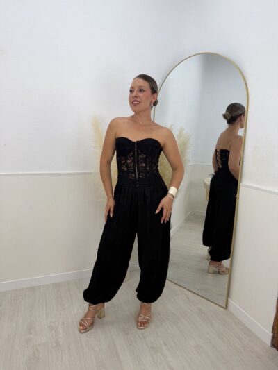 Pantalón Bombacho floral negro
