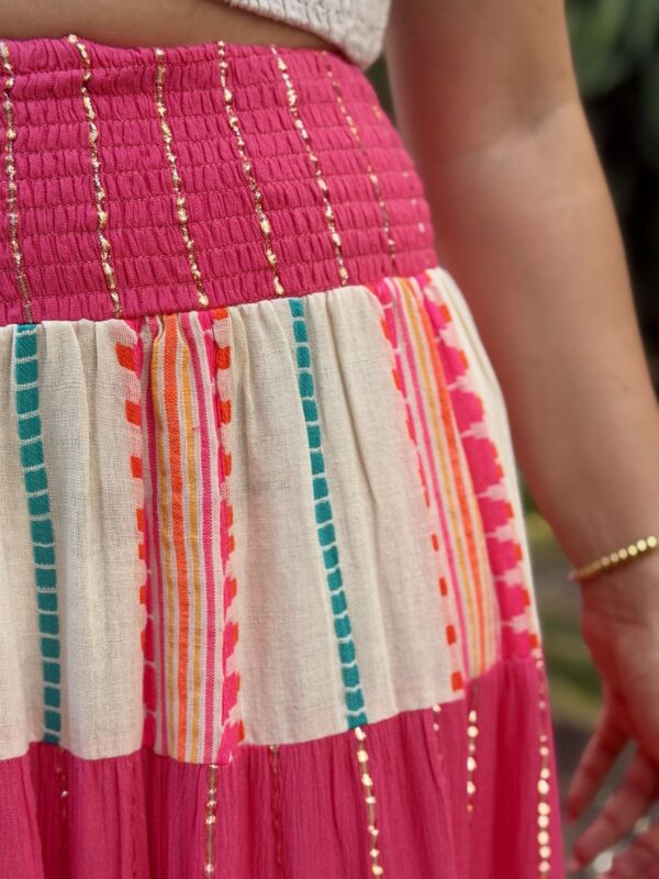 Falda boho fucsia y crudo - Imagen 3