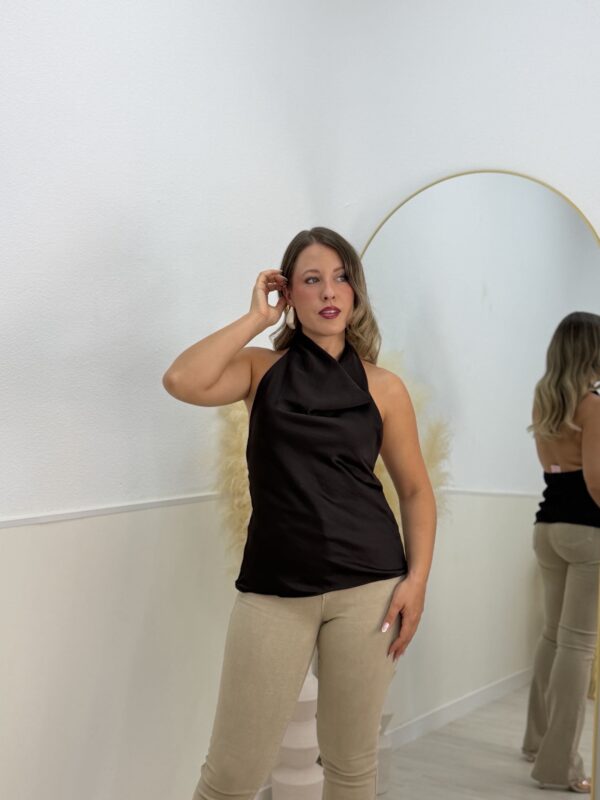 Top halter satinado chocolate