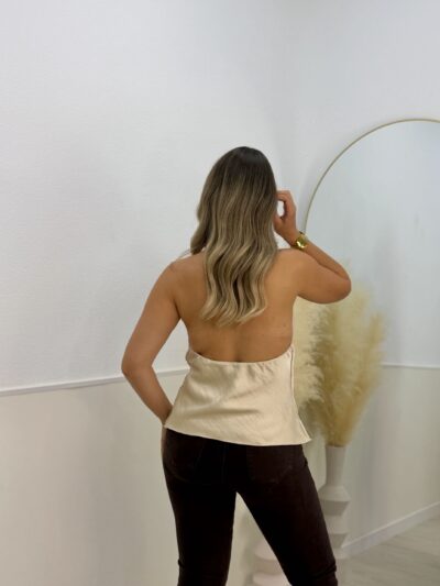 Top halter satinado beige