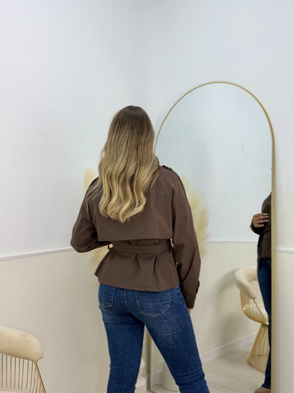 Gabardina marrón - Imagen 2
