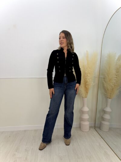 Vaquero denim etiqueta roja