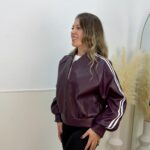 Chaqueta essencial granate