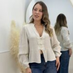 Blusa sakura blanco roto